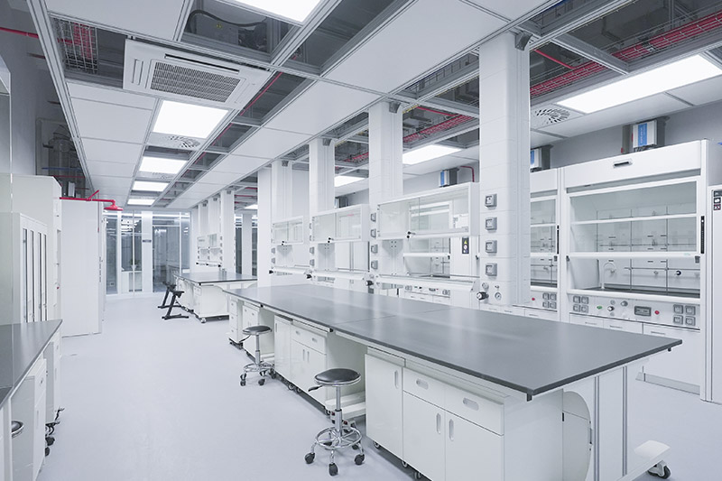 潮州实验室革新：安全与科技的现代融合